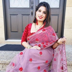 Meet your Posher, Jina